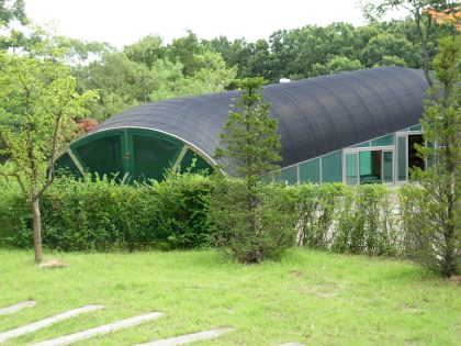 Entrance to the tourist tunnel