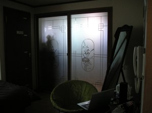 Pay no attention to the kitchen behind those doors.